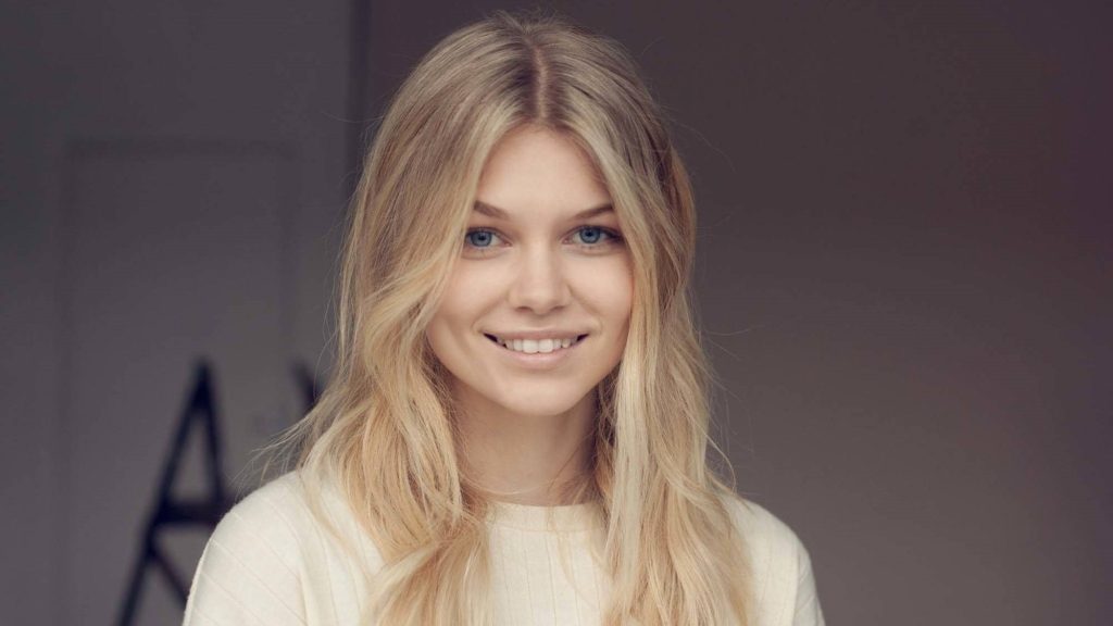 Blond cendré : comment avoir la couleur de cheveux blond cendré?